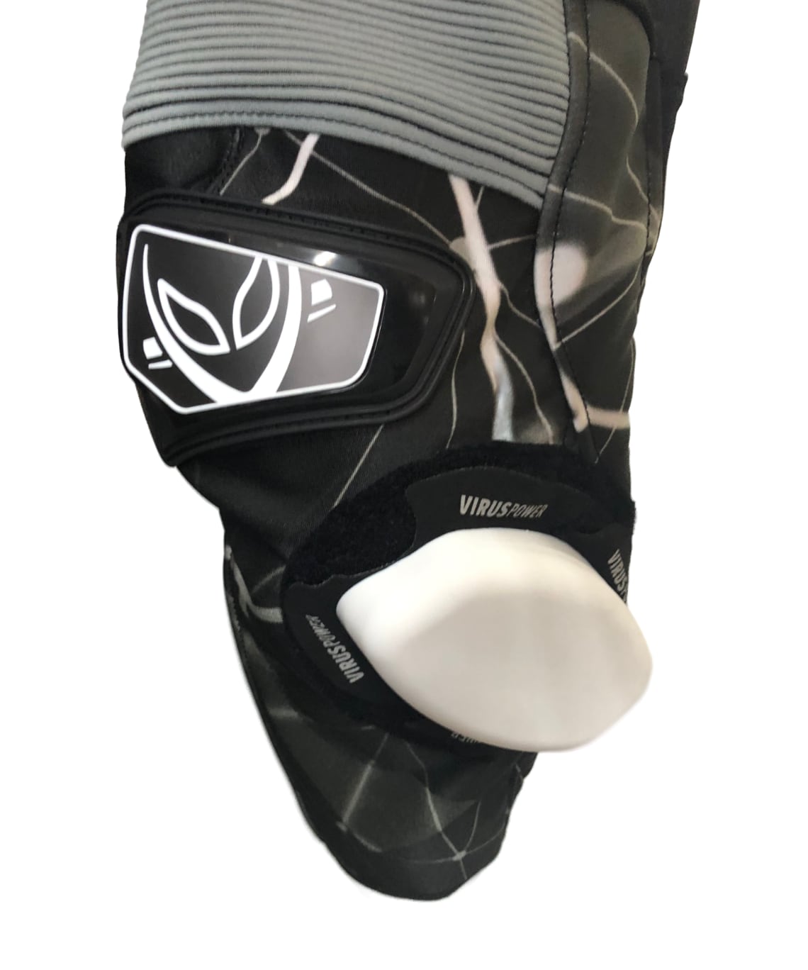 Raptor Racing Suit Leg And Knee Protection